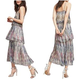 Anthropologie Meadow Rue Metallic Gray Pink Strappy Tiered Maxi Dress Size 6